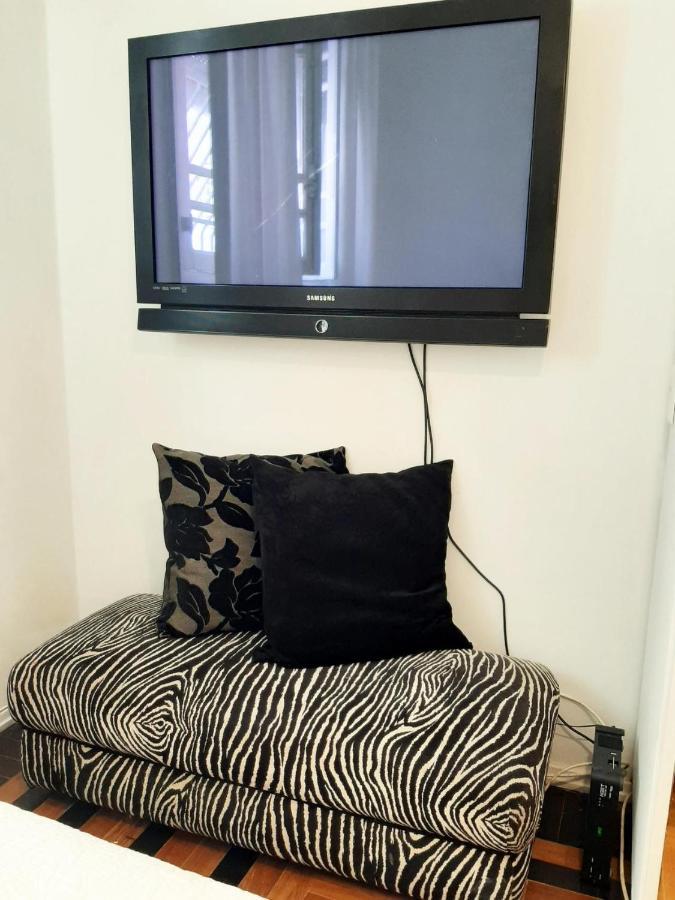 Linda Leblon Homestay - 3 Min To The Beach 里约热内卢 外观 照片